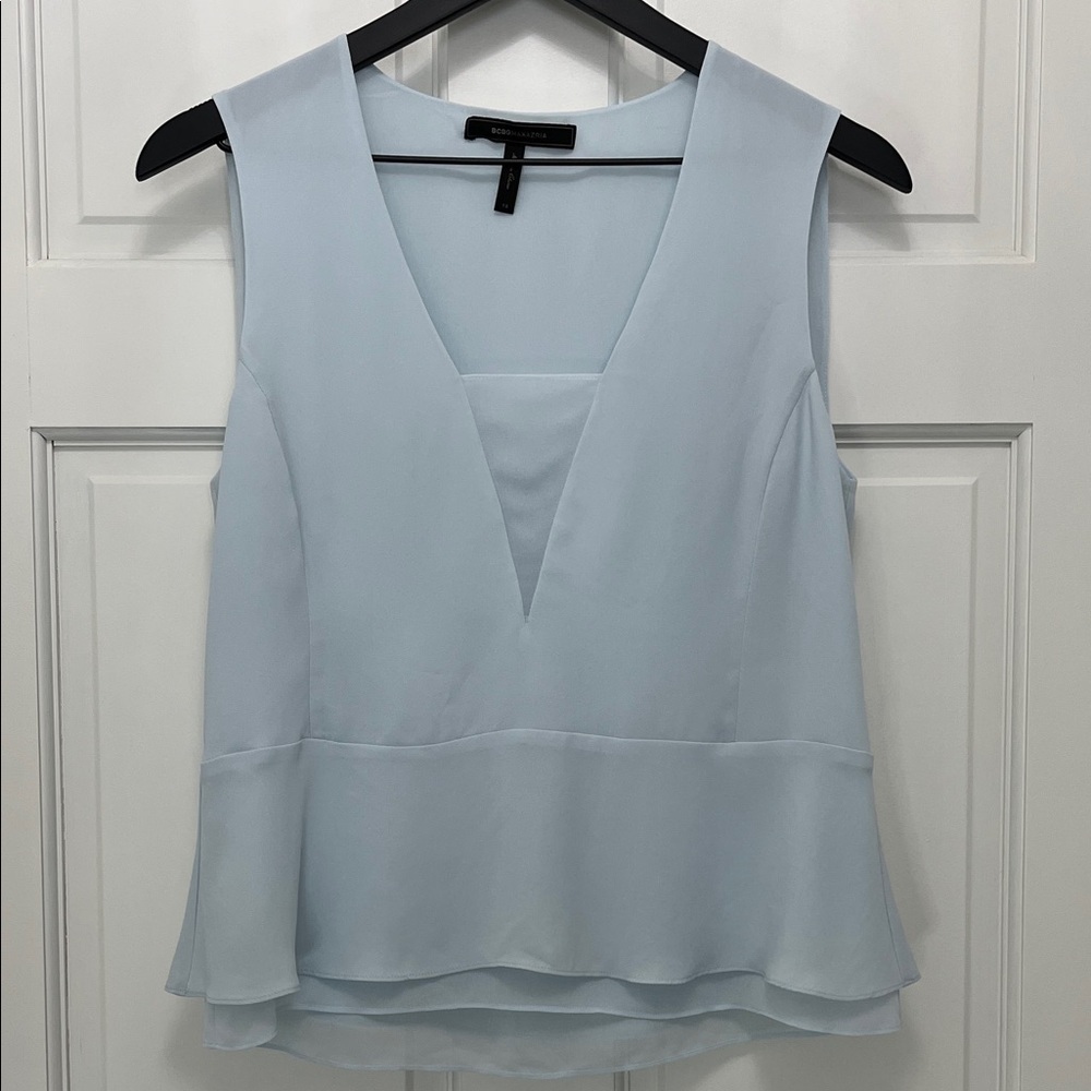 BCBGMaxAzria Amerly Light Blue Smoke Chiffon V-Neck Sleeveless Blouse - Size XS